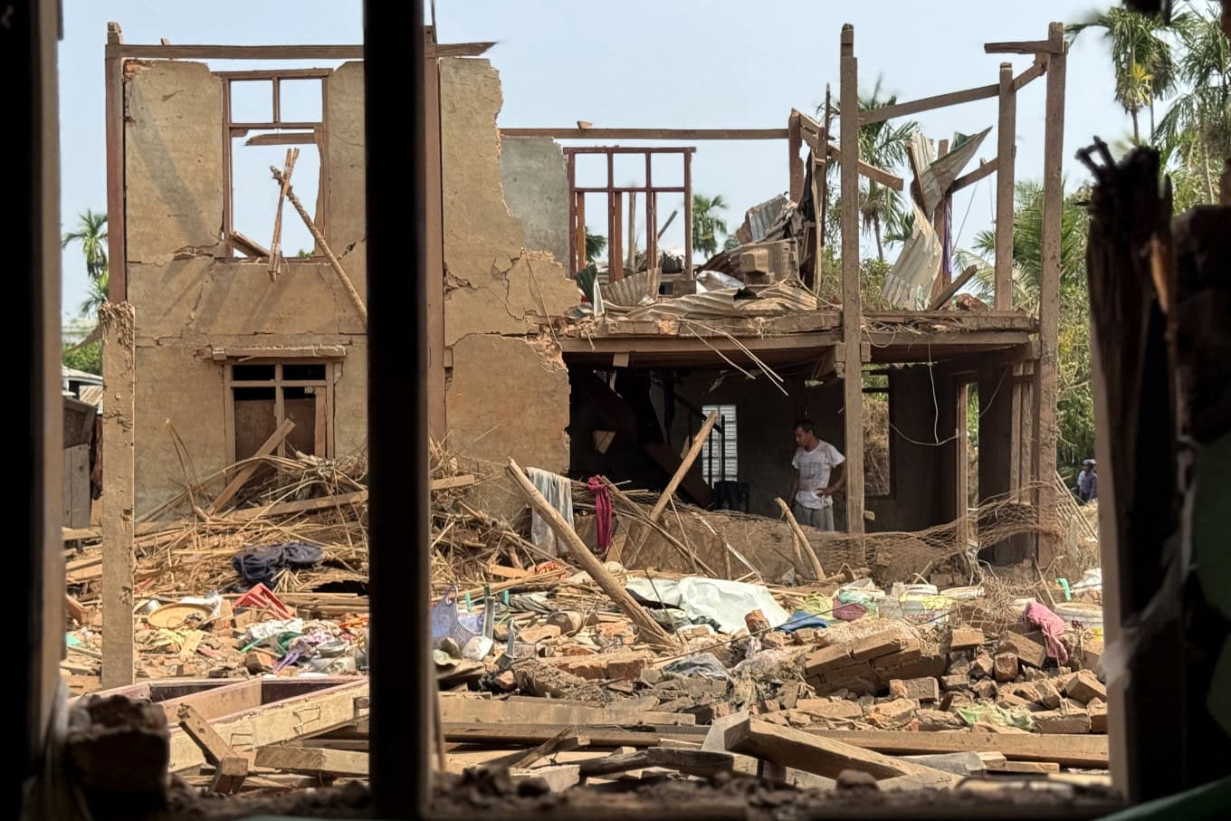 Myanmar airstrike on market town kills 50