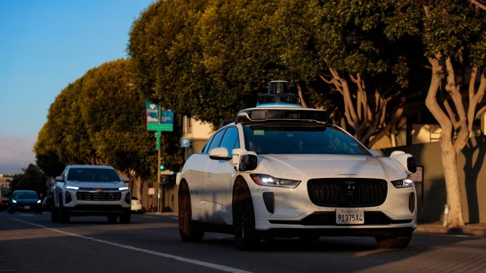 Waymo to Launch Driverless Ride-Hailing in Singapore by 2028